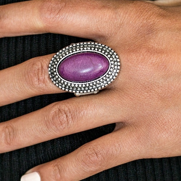 Ring - Picture 2 of 2